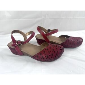 Spring Step Women 37 Comfort Livia Red Leather Floral Ankle Strap Clogs Cork